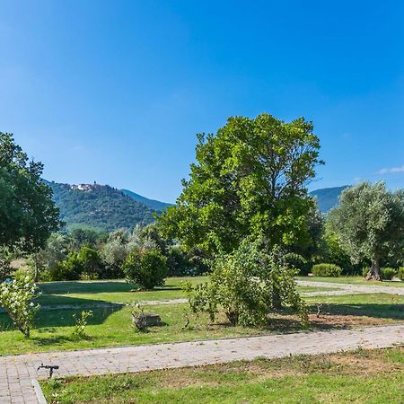 Apartment Quercia Alta By Interhome Le Case Bagian luar foto